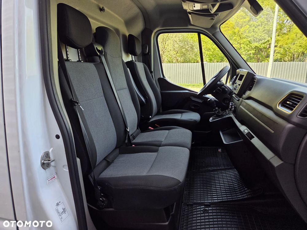 Renault Master - 13