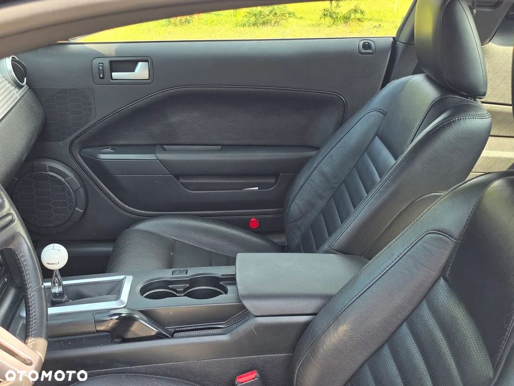 Ford Mustang 4.6 V8 GT - 9
