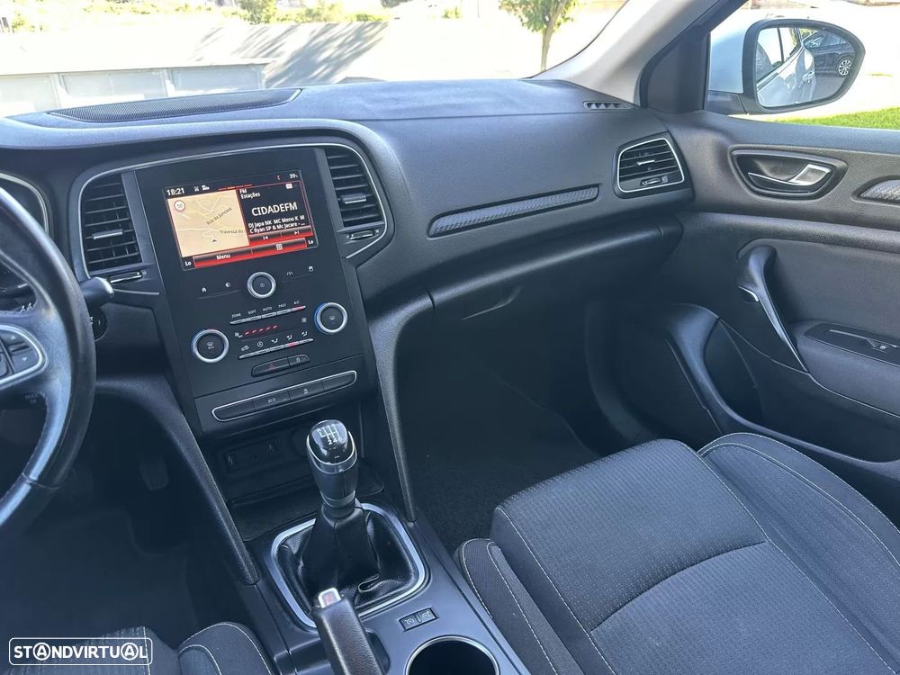 Renault Mégane Sport Tourer - 29