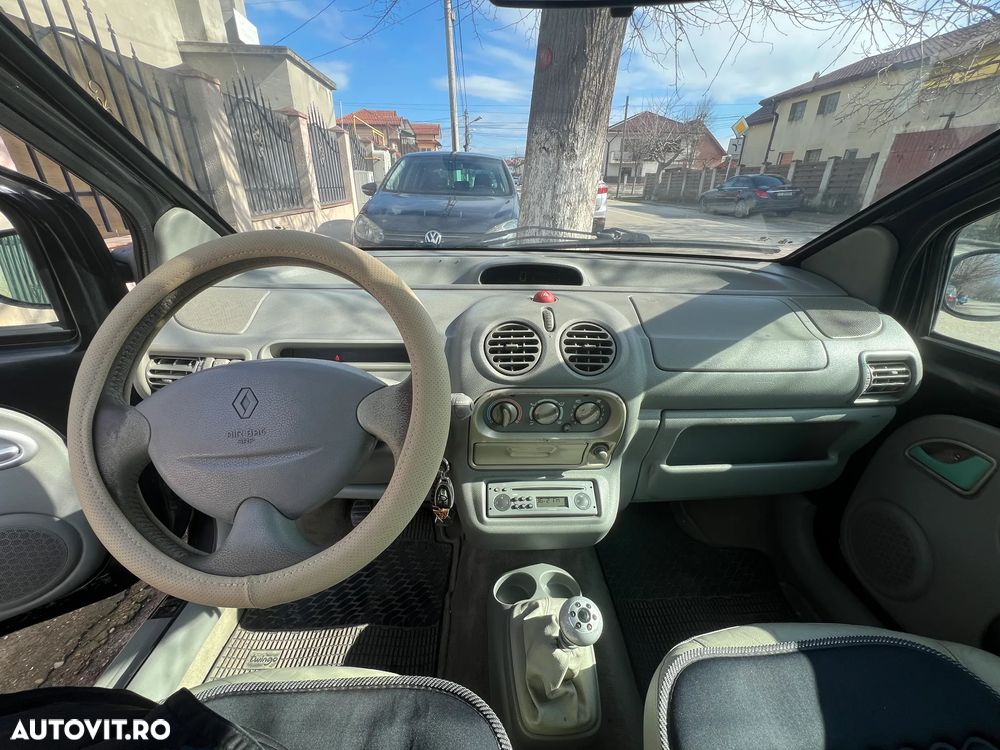 Renault Twingo - 11