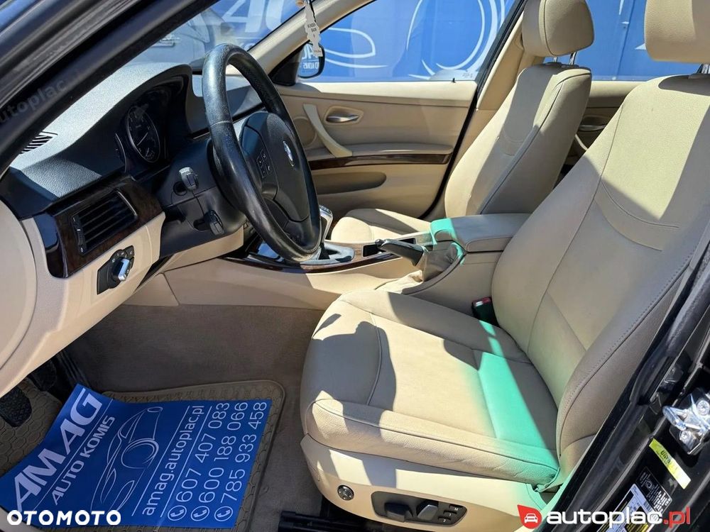 BMW Seria 3 328i - 25