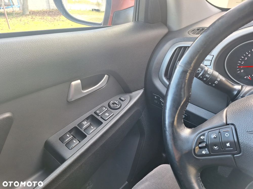 Kia Sportage 1.6 GDI Business Line M 2WD - 13