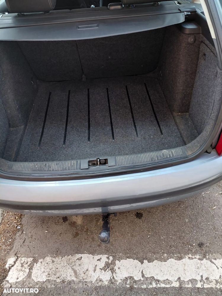 Skoda Fabia 1.4 Sedan Ambiente - 14