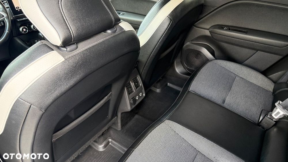 Renault Captur - 22