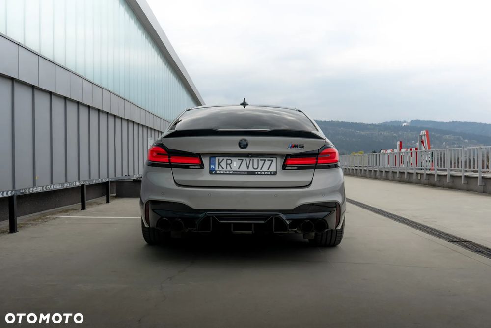 BMW M5 - 4