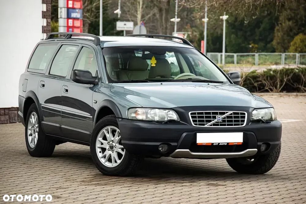 Volvo XC 70 2.4D AWD Summum - 1