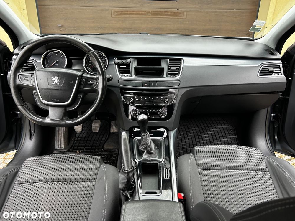 Peugeot 508 HDi FAP 140 Active - 11