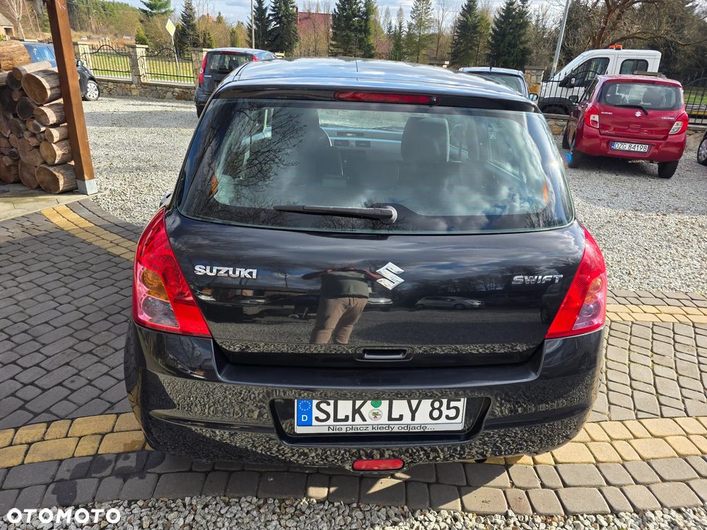 Suzuki Swift 1.3 Club dance - 6