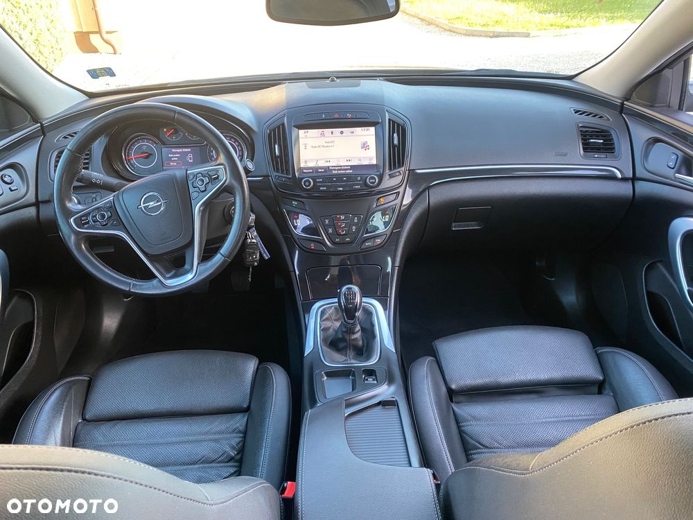 Opel Insignia 1.4 T Cosmo S&S - 22