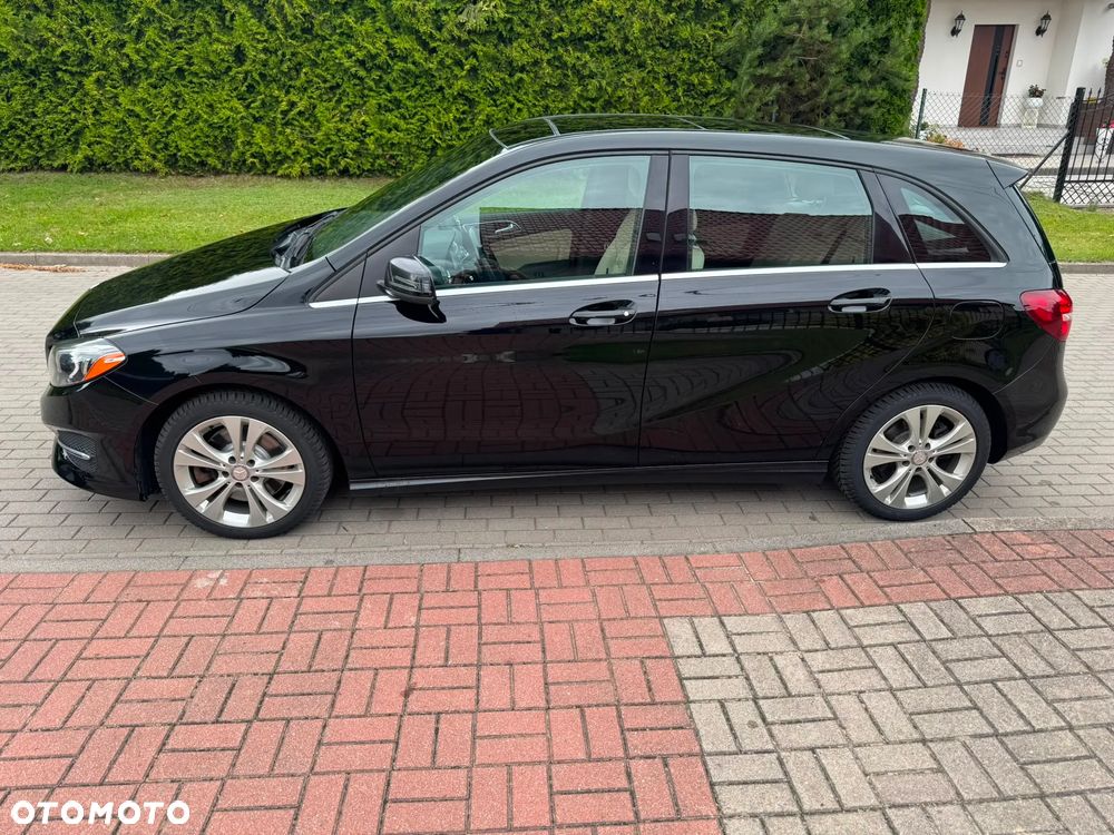 Mercedes-Benz Klasa B 250 4Matic 7G-DCT UrbanStyle Edition - 7