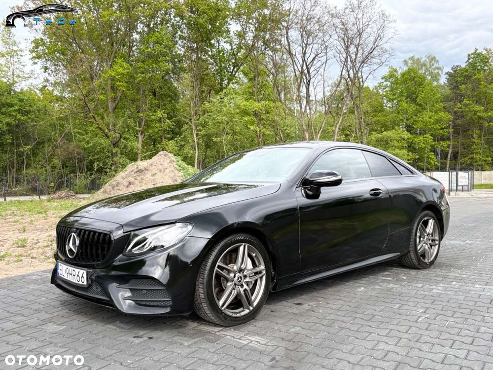 Mercedes-Benz Klasa E 400 4-Matic 9G-TRONIC - 13