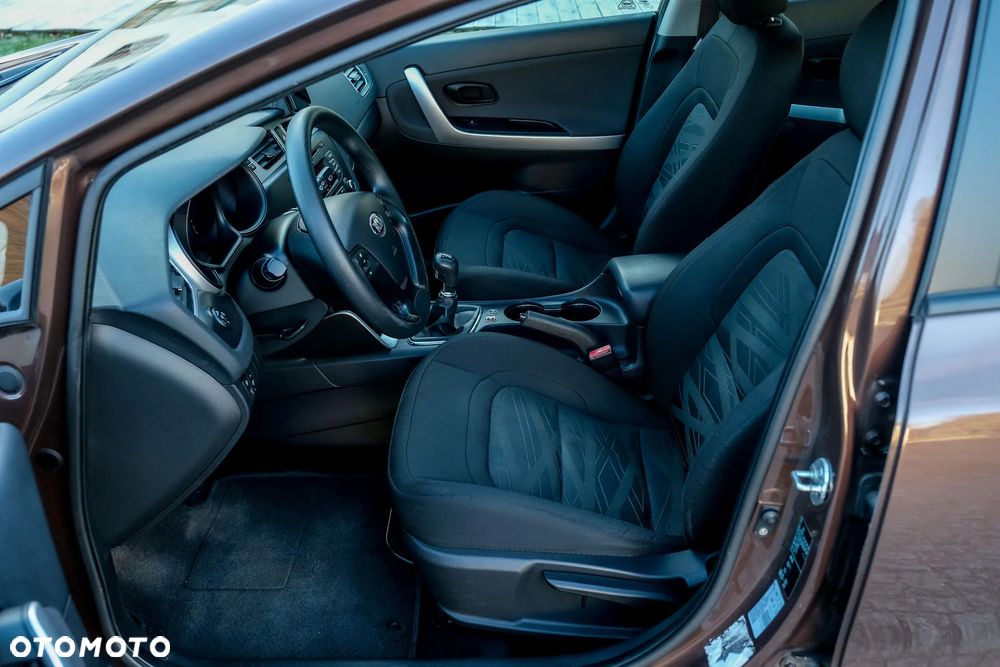 Kia Ceed 1.4 CVVT Vision - 18