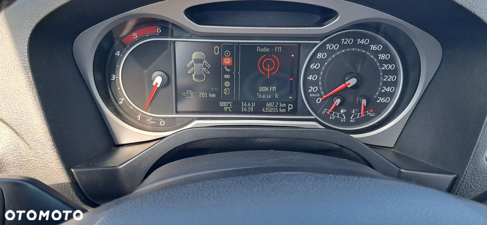 Ford S-Max 2.0 TDCi DPF Titanium - 14