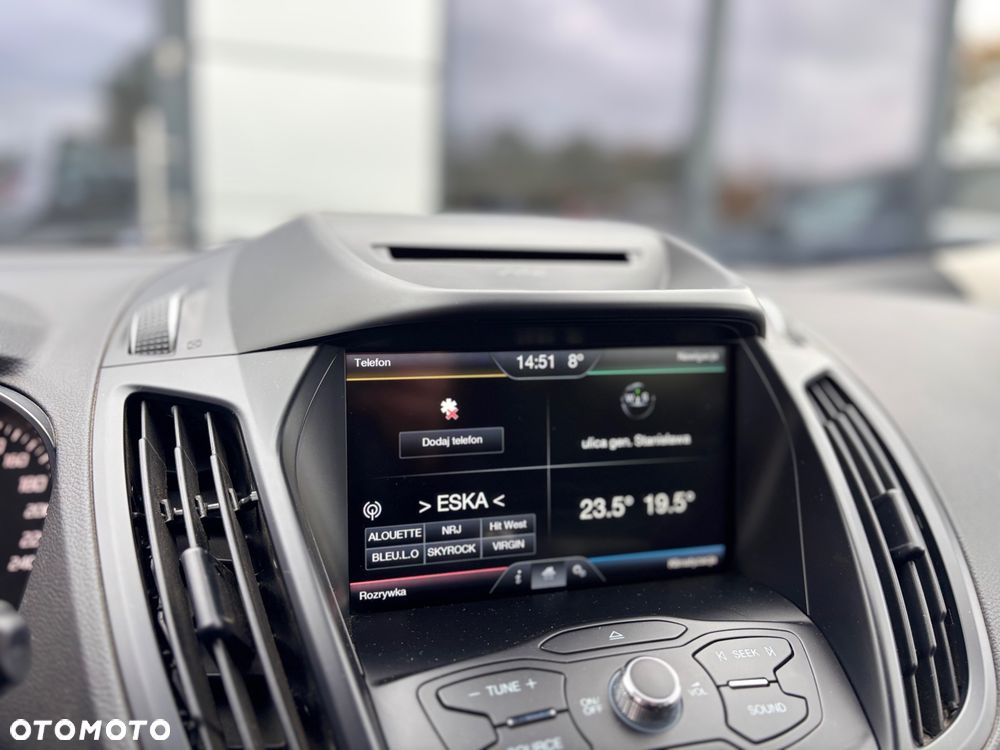 Ford Kuga 2.0 TDCi 2x4 Titanium - 26