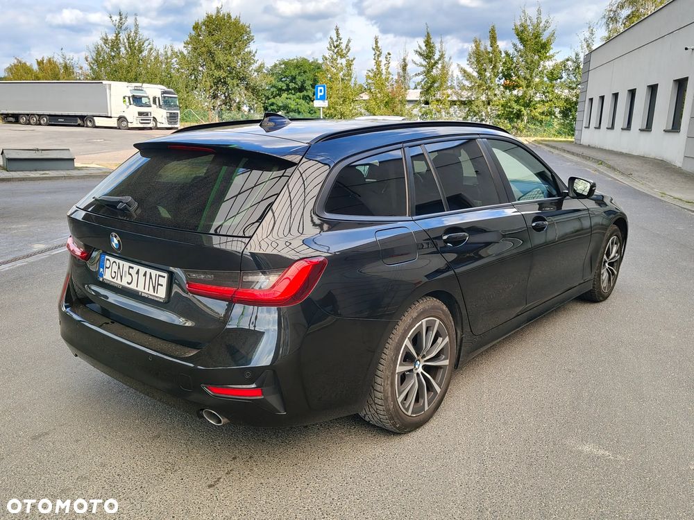 BMW Seria 3 318d Luxury Line - 5