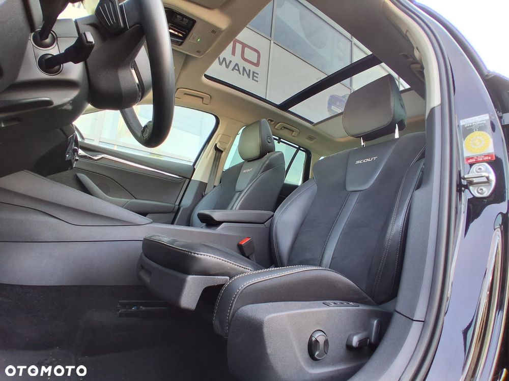 Skoda Octavia 2.0 TDI DSG 4x4 Scout - 28