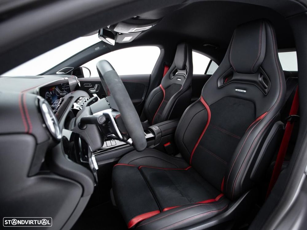 Mercedes-Benz CLA 45 AMG - 9