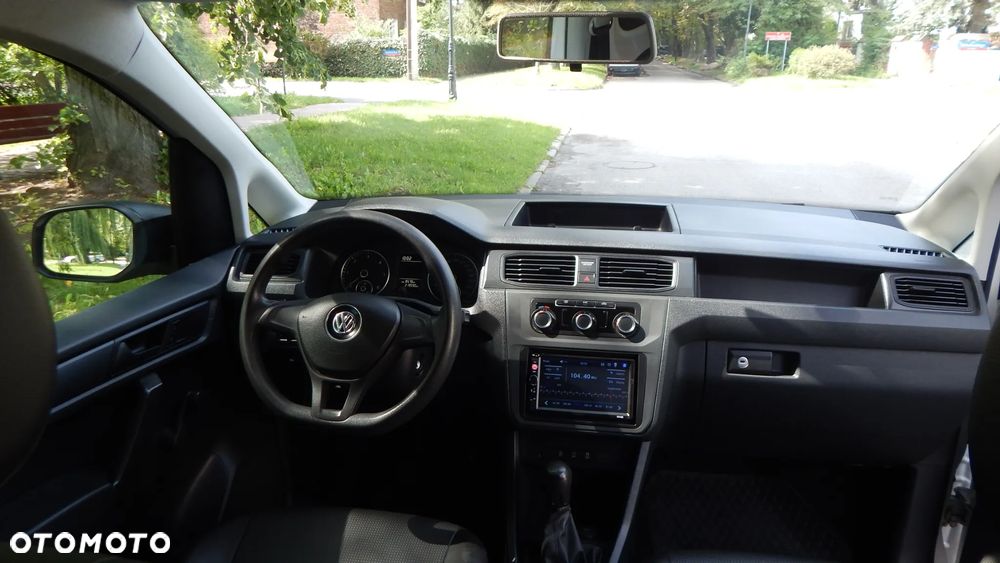 Volkswagen Caddy - 11