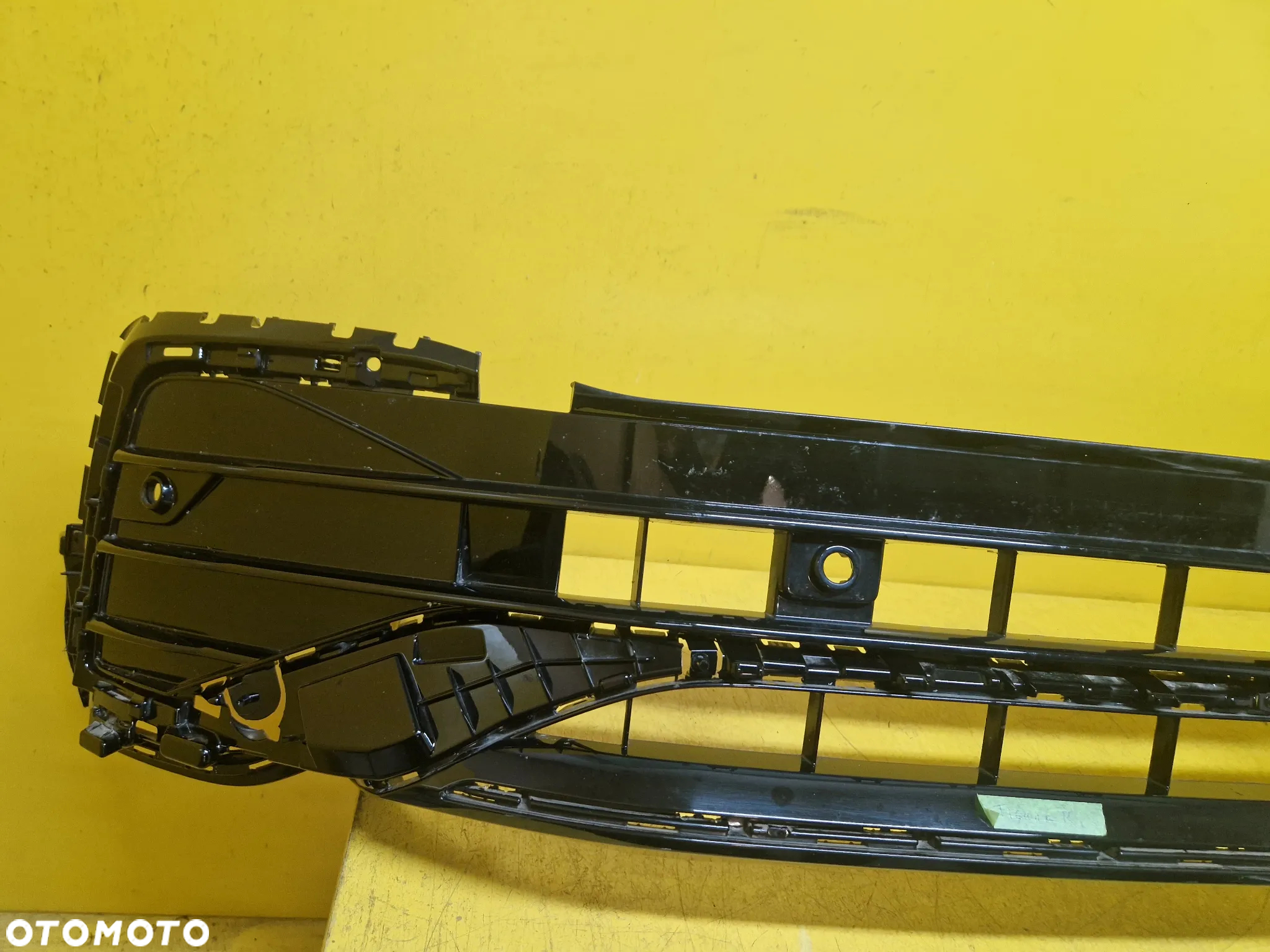 VW TIGUAN II LIFT KRATKA ZDERZAKA ŚRODKOWA ZDERZAK 5NA853677Q - 3