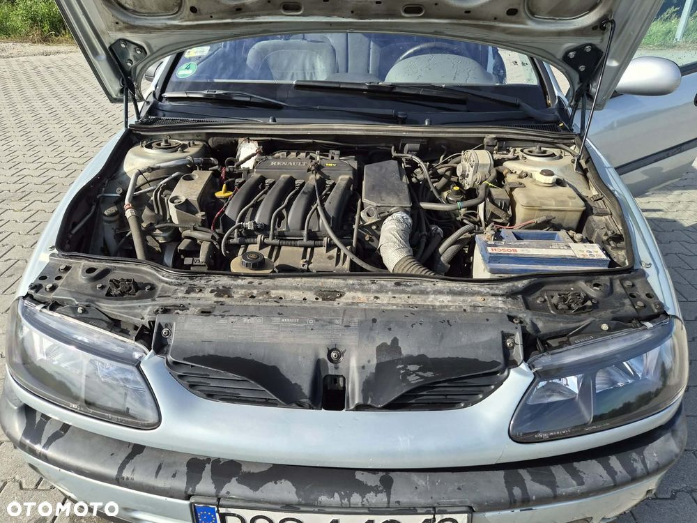 Renault Laguna 1.6 Concorde - 2