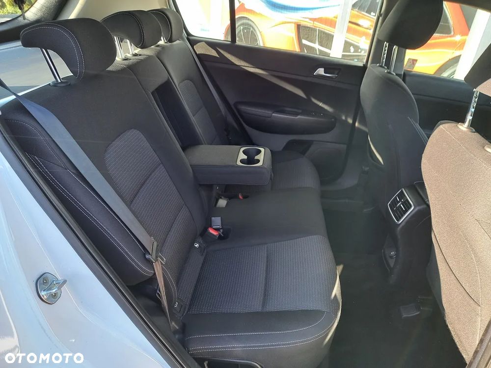 Kia Sportage 1.6 T-GDI Business Line 4WD DCT - 19