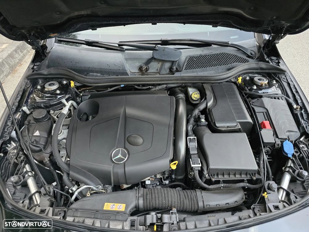 Mercedes-Benz CLA 220 d Shooting Brake Urban Aut. - 34