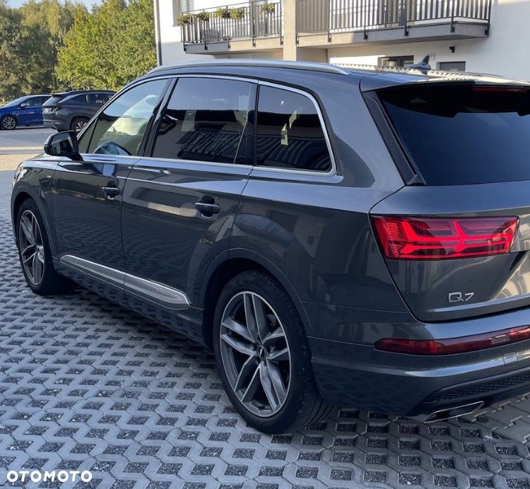 Audi Q7 - 15