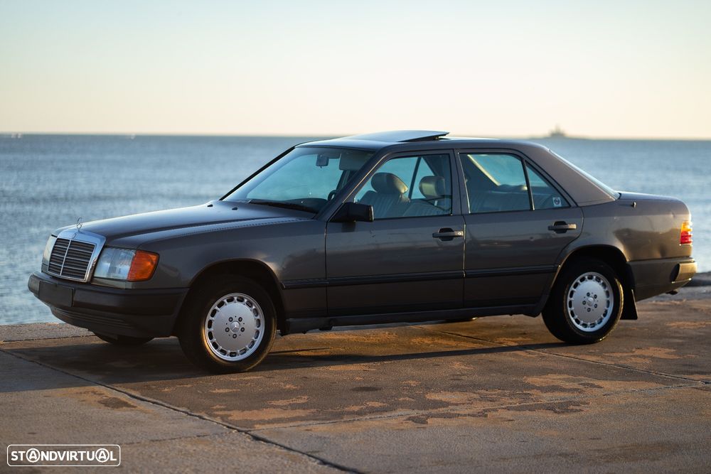 Mercedes-Benz W124 (1984-1997) 300 D Turbo - 3