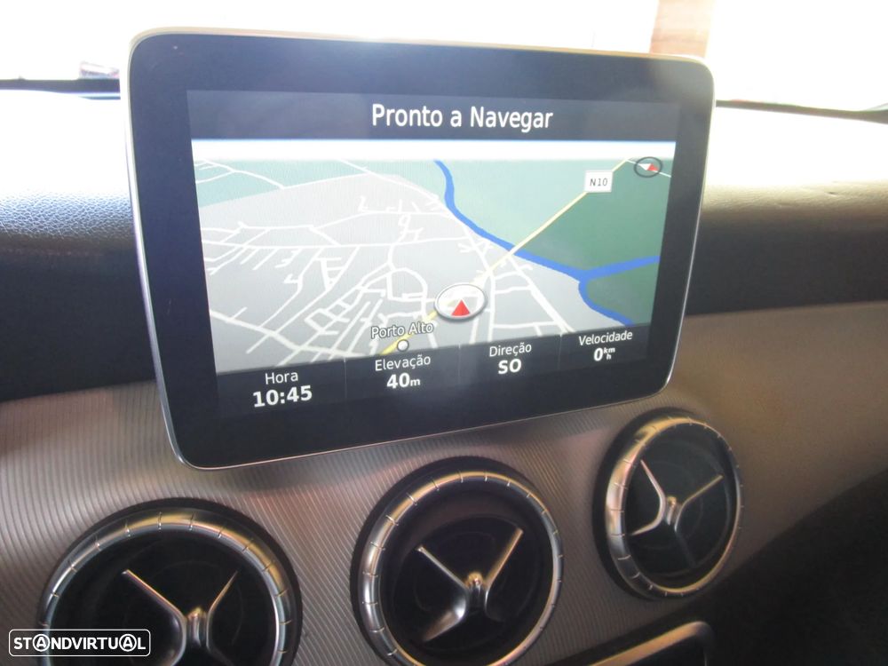 Mercedes-Benz CLA 200 (CDI) d 7G-DCT AMG Line - 28