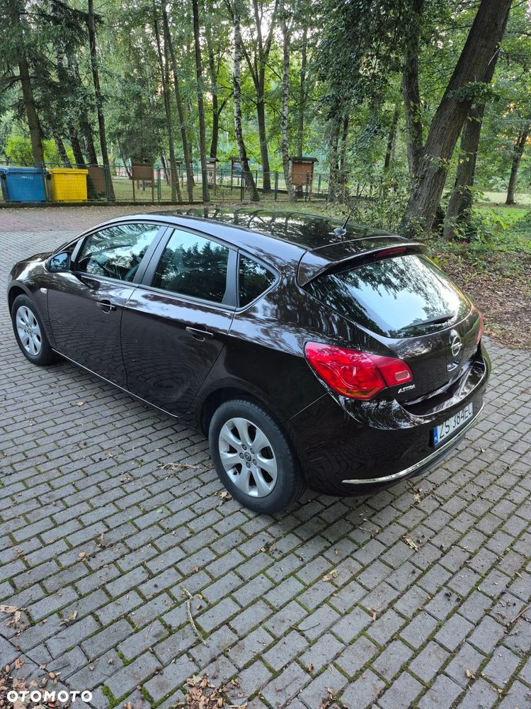Opel Astra - 15