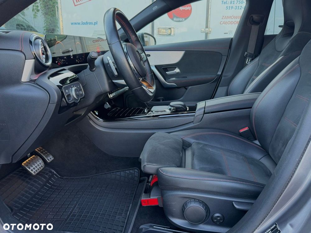 Mercedes-Benz CLA 200 mHEV AMG Line 7G-DCT - 11