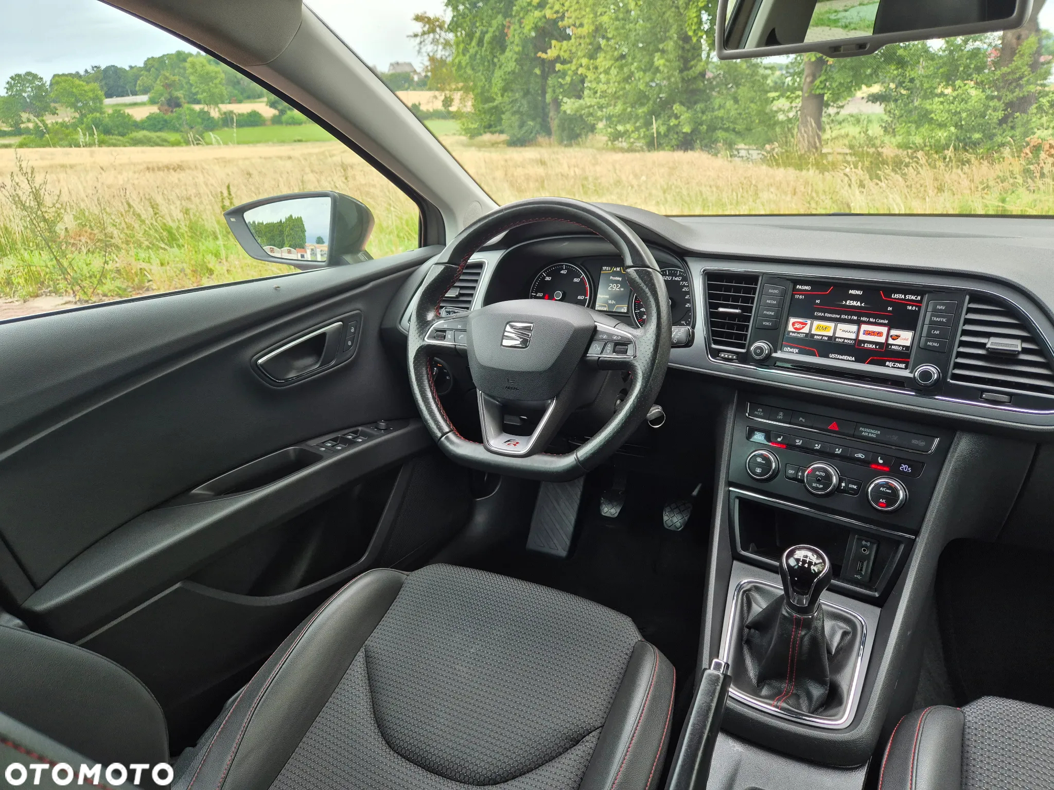 Seat Leon Sportstourer 2.0 TDI FR Plus - 22