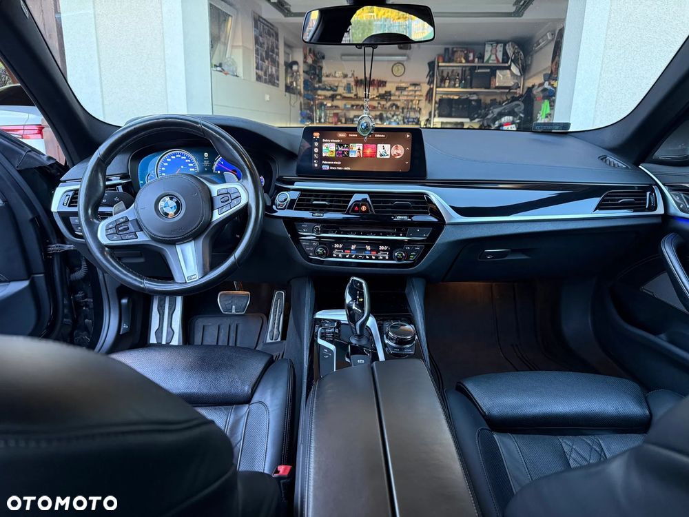 BMW Seria 5 530d xDrive M Sport sport - 8