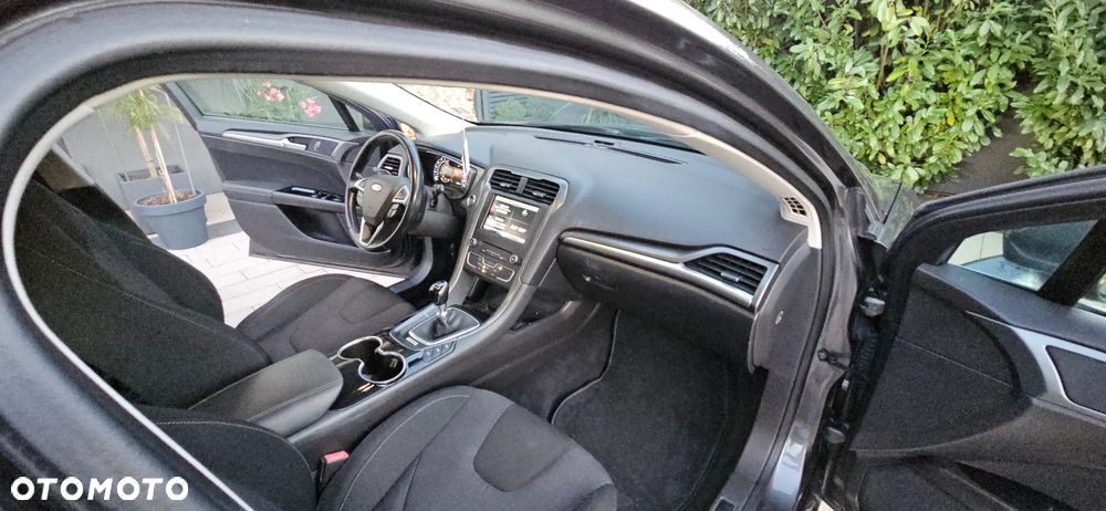 Ford Mondeo 1.6 TDCi Start-Stopp Titanium - 15