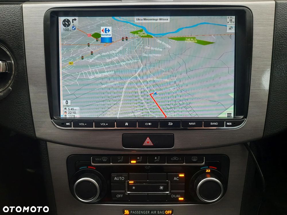 Volkswagen Passat Variant 1.6 TDI Perfectline - 22