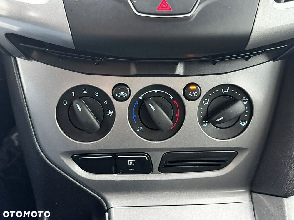 Ford Focus - 20