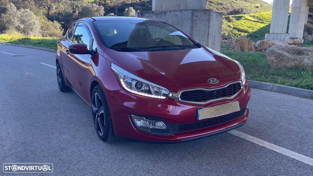 Kia Ceed S Coupé 1.6 CRDi TX ISG - 3