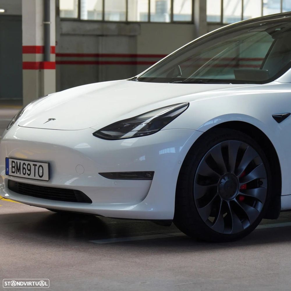 Tesla Model 3 Long Range AWD Dual Motor Performance - 34