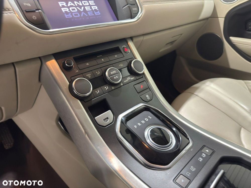 Land Rover Range Rover Evoque - 31