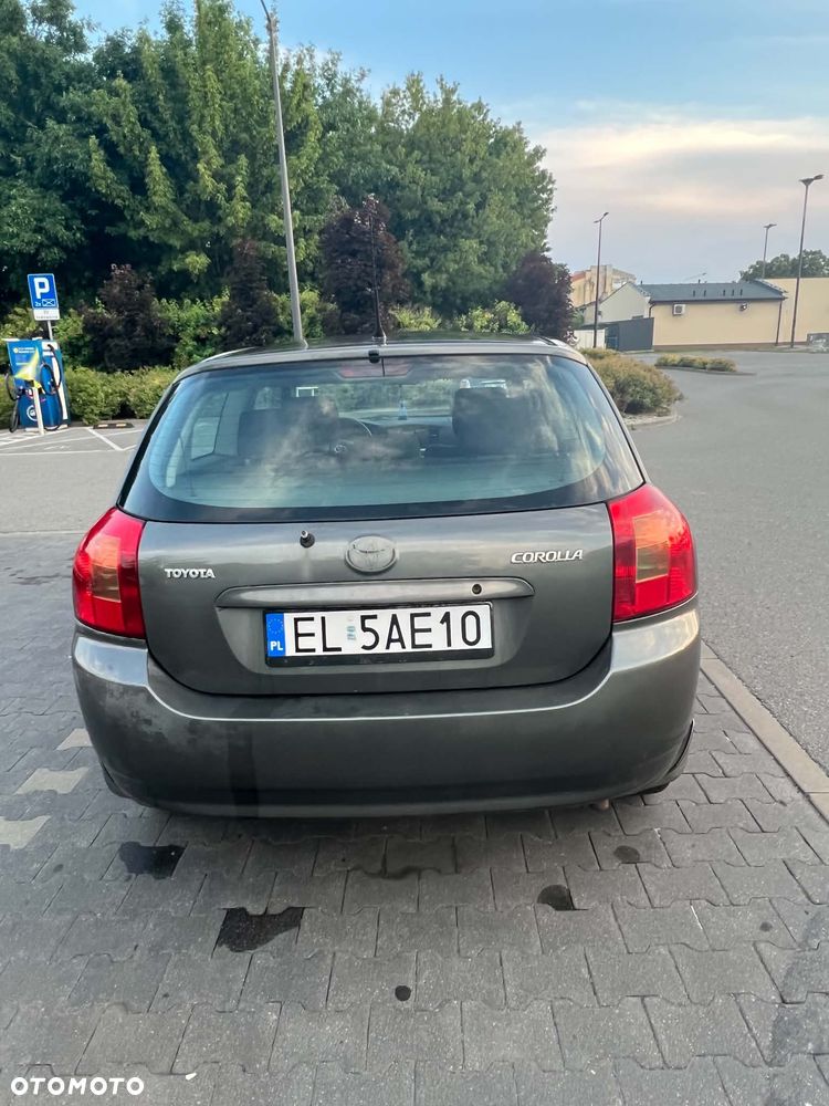 Toyota Corolla 1.6 VVT-i Terra - 3