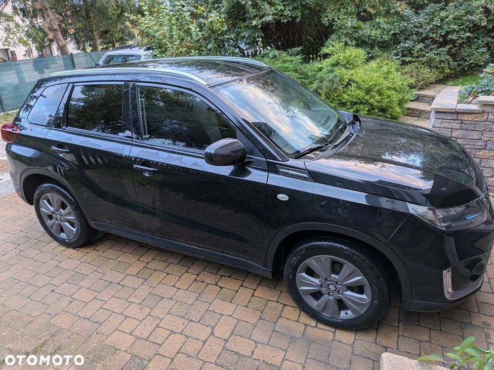 Suzuki Vitara 2023 photo 2
