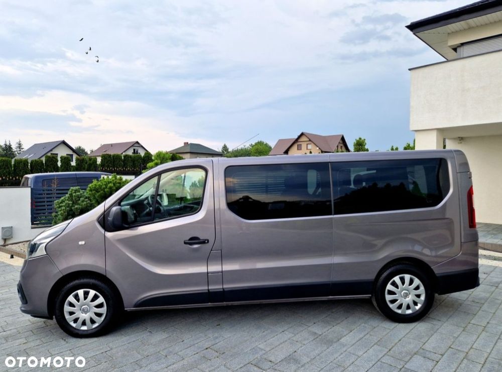 Renault Trafic - 2