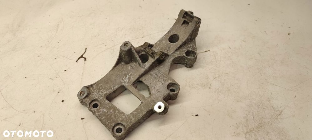 ŁAPA ALTERNATORA AUDI VW SEAT 2.0 TFSI 06F903143E - 1