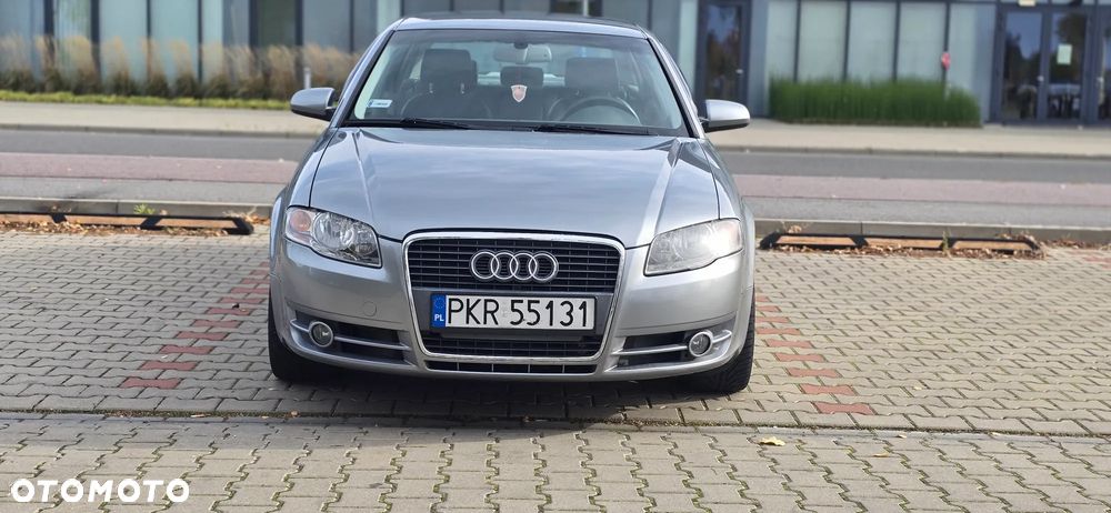 Audi A4 Limousine - 12