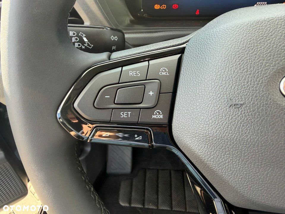 Ford Tourneo Connect - 15