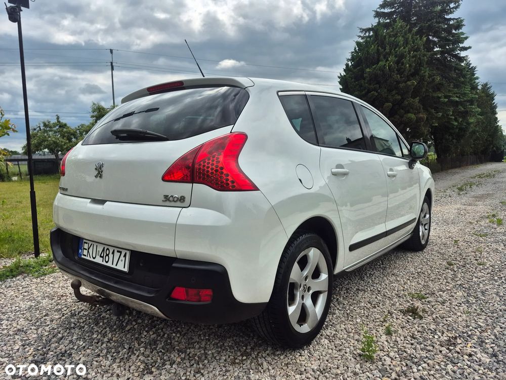 Peugeot 3008 - 11