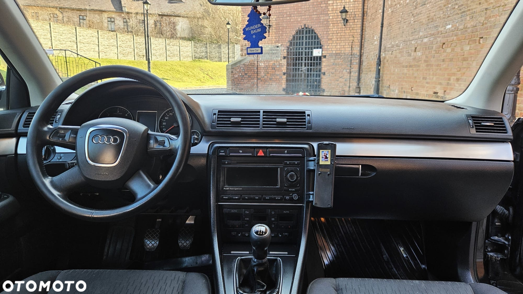 Audi A4 Avant 2.0 TDI - 11
