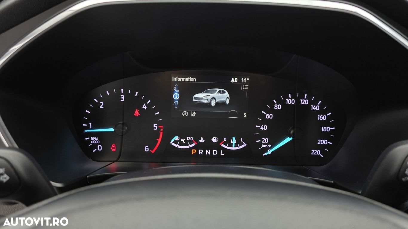 Ford Kuga - 16