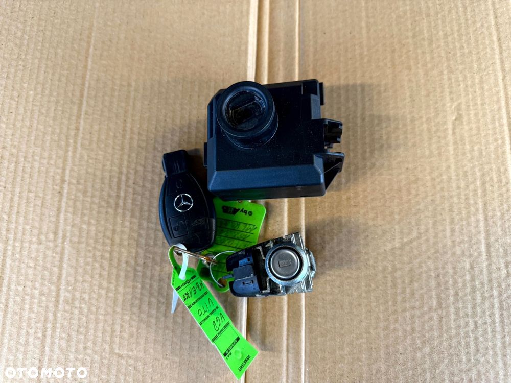 STACYJKA + KLUCZYK PILOT A4479004805 MERCEDES VITO W447 W 447 ZAMEK DRZWI - 6