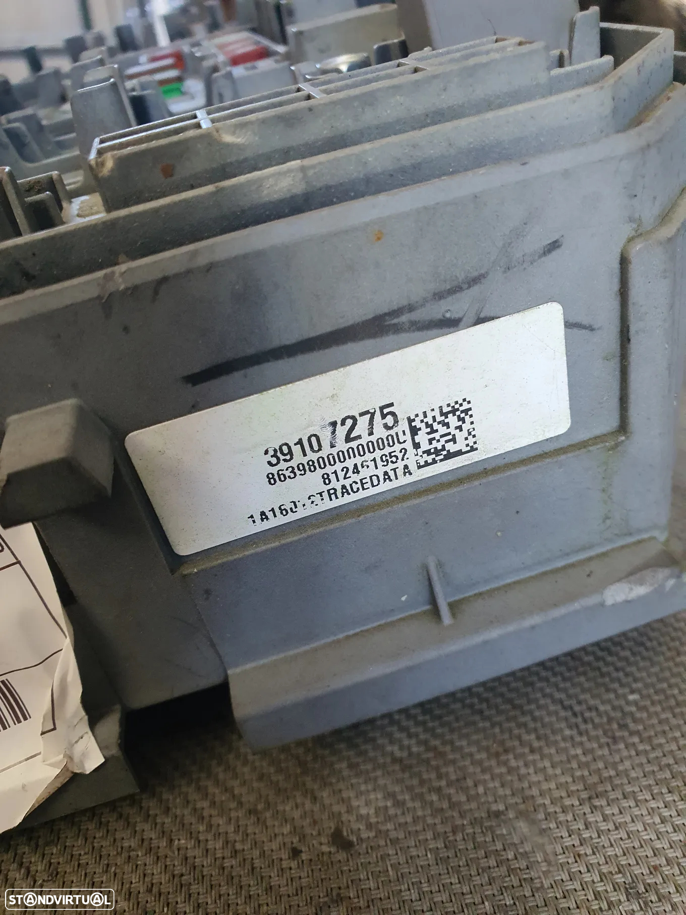 CAIXA FUSIVEIS OPEL ASTRA K / 39107275 - 2